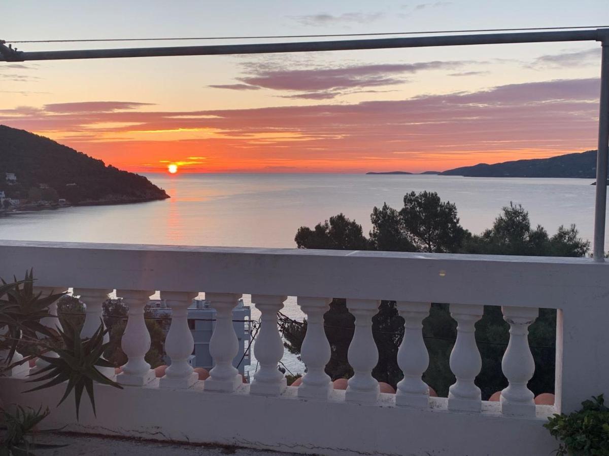 Villa Loula Apartment II Poros Town Exterior foto
